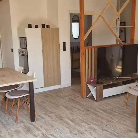 Chalet *